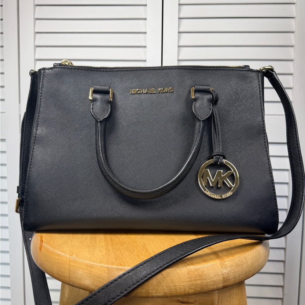 MICHAEL KORS Sutton Top Handle Crossbody Satchel Handbag Saffiano Leather Black